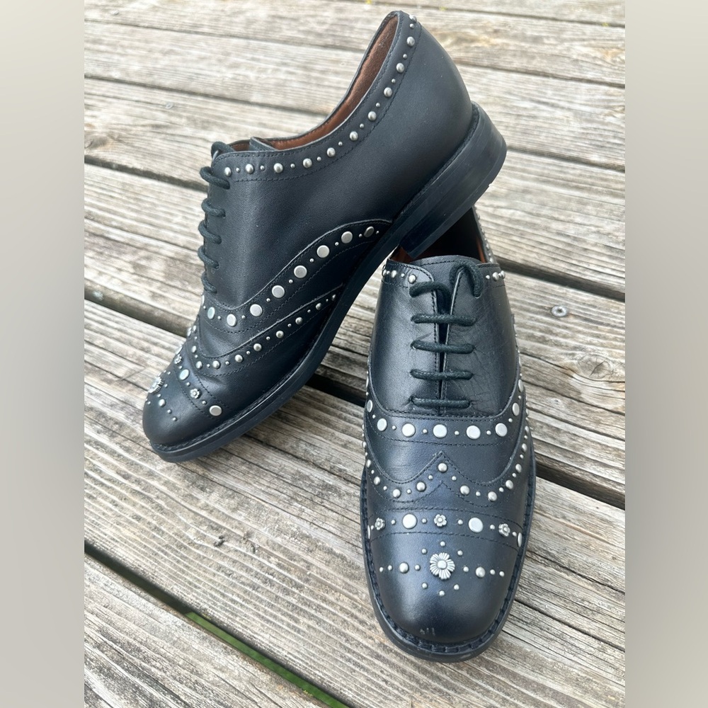 COACH Teagan Oxford Black Leather Lace Up Shoes with Studs Women/Girls Size 5